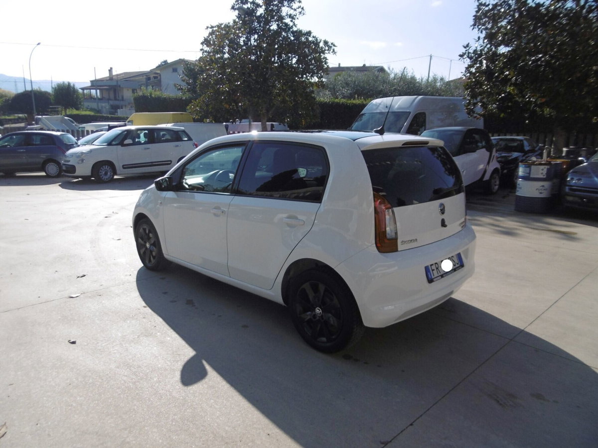 Skoda Citigo 68 CV 5 porte Style G-Tec (7)