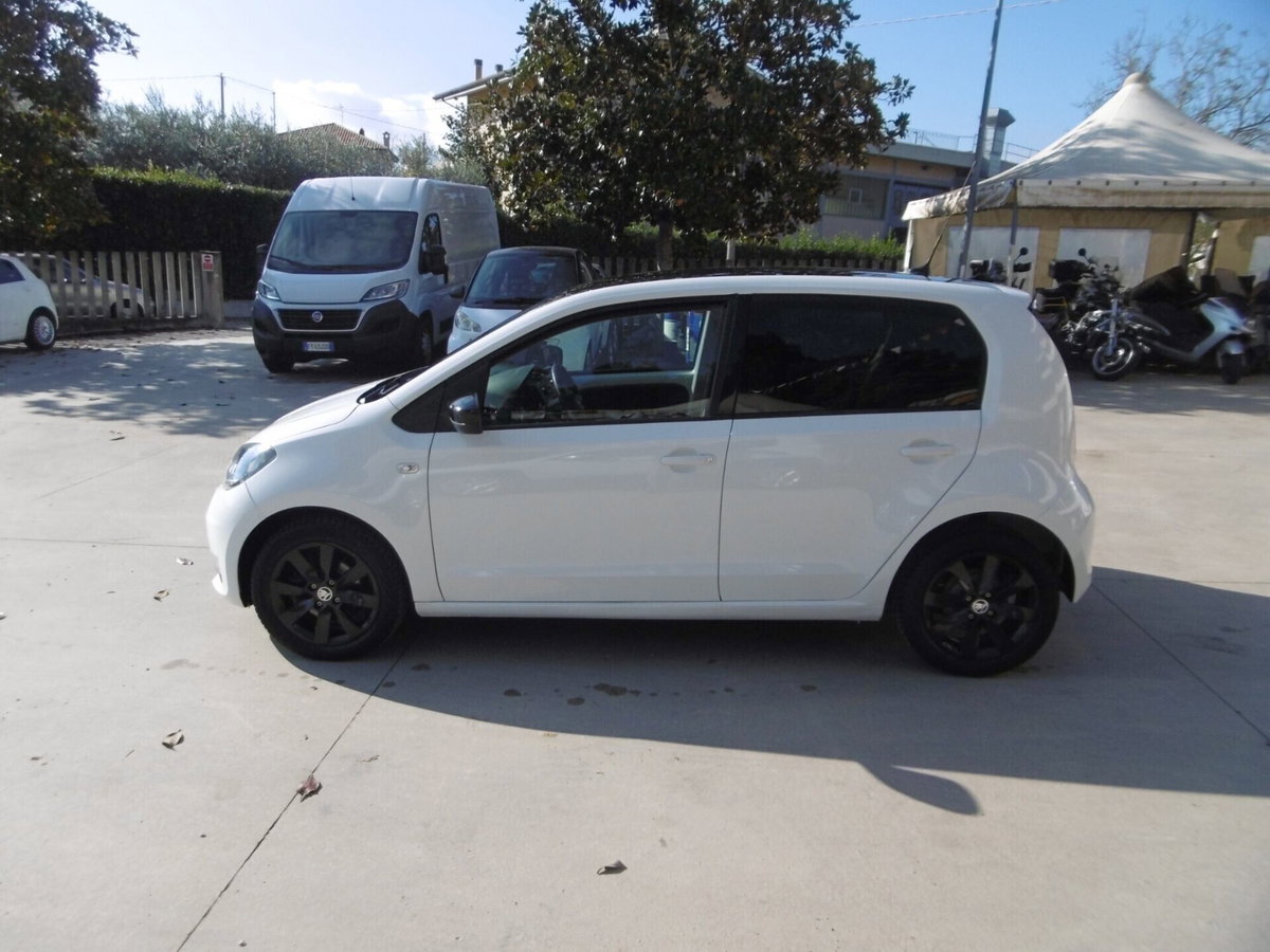 Skoda Citigo 68 CV 5 porte Style G-Tec (8)