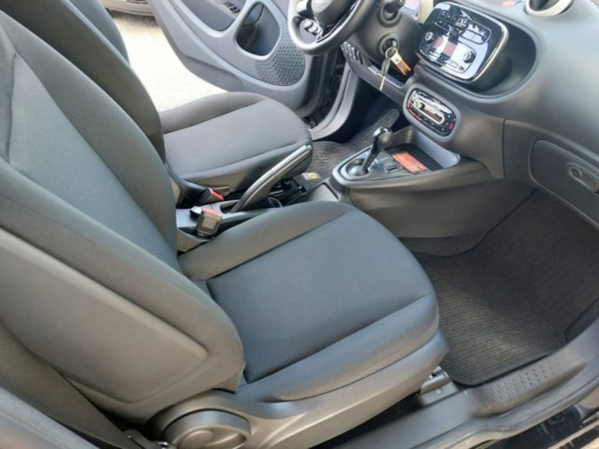 smart Fortwo EQ Bluedawn (22kW) (10)