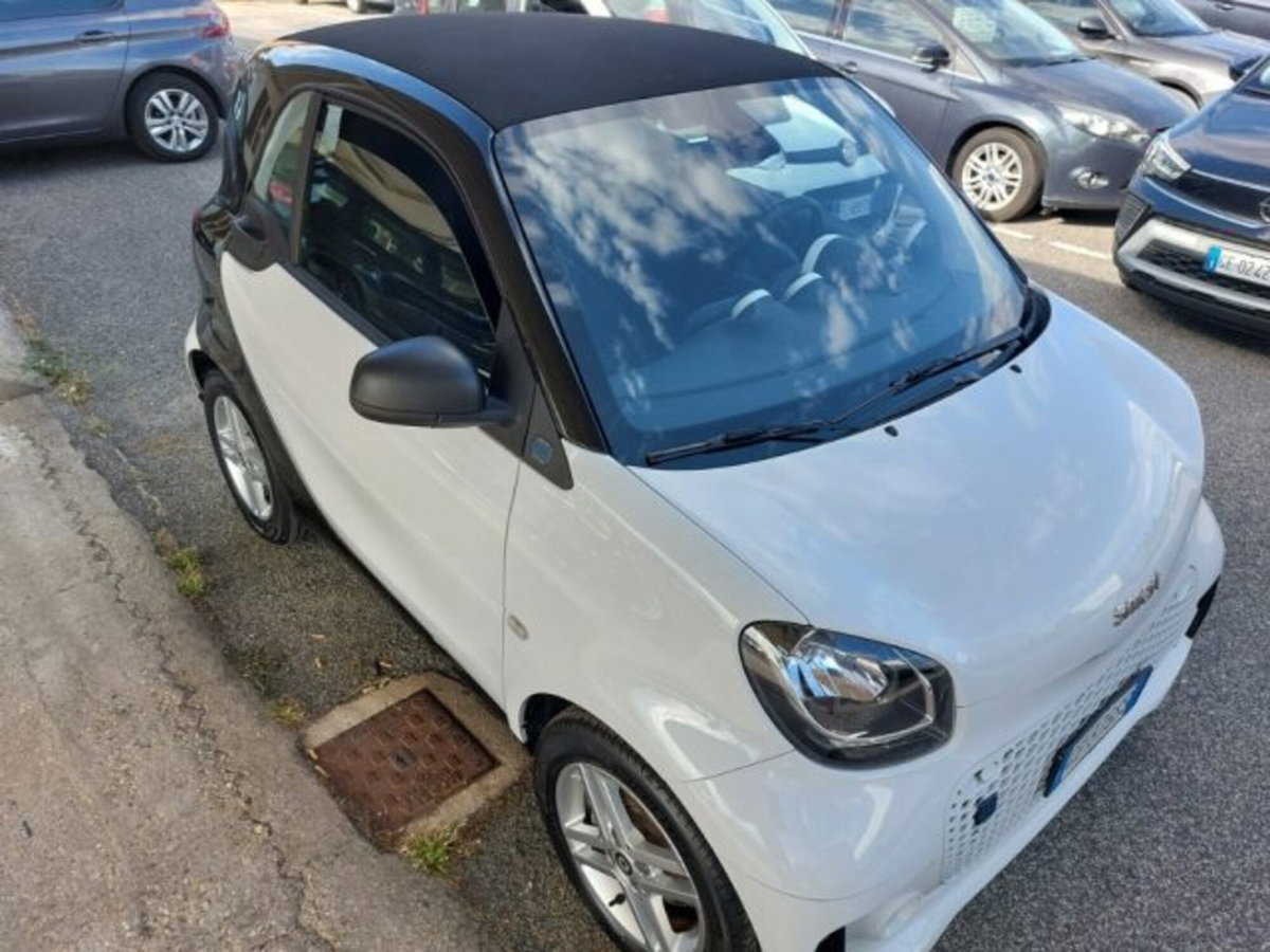 smart Fortwo EQ Bluedawn (22kW) (4)