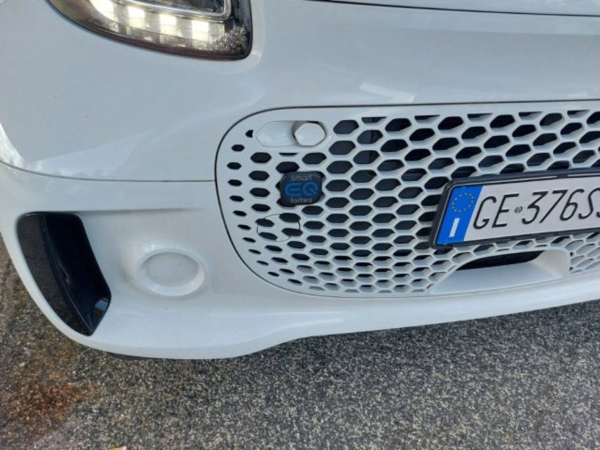 smart Fortwo EQ Bluedawn (22kW) (5)
