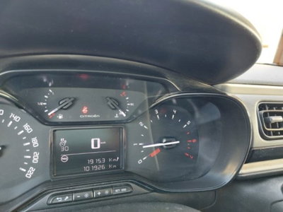 Citroen C3 BlueHDi 100 S&S Van Feel (10)