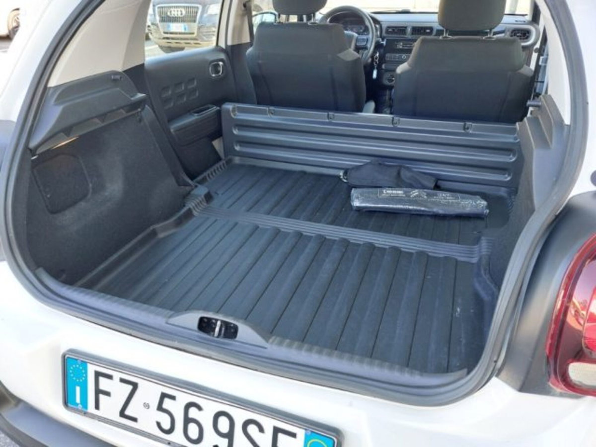 Citroen C3 BlueHDi 100 S&S Van Feel (8)