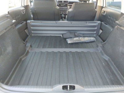 Citroen C3 BlueHDi 100 S&S Van Feel (9)