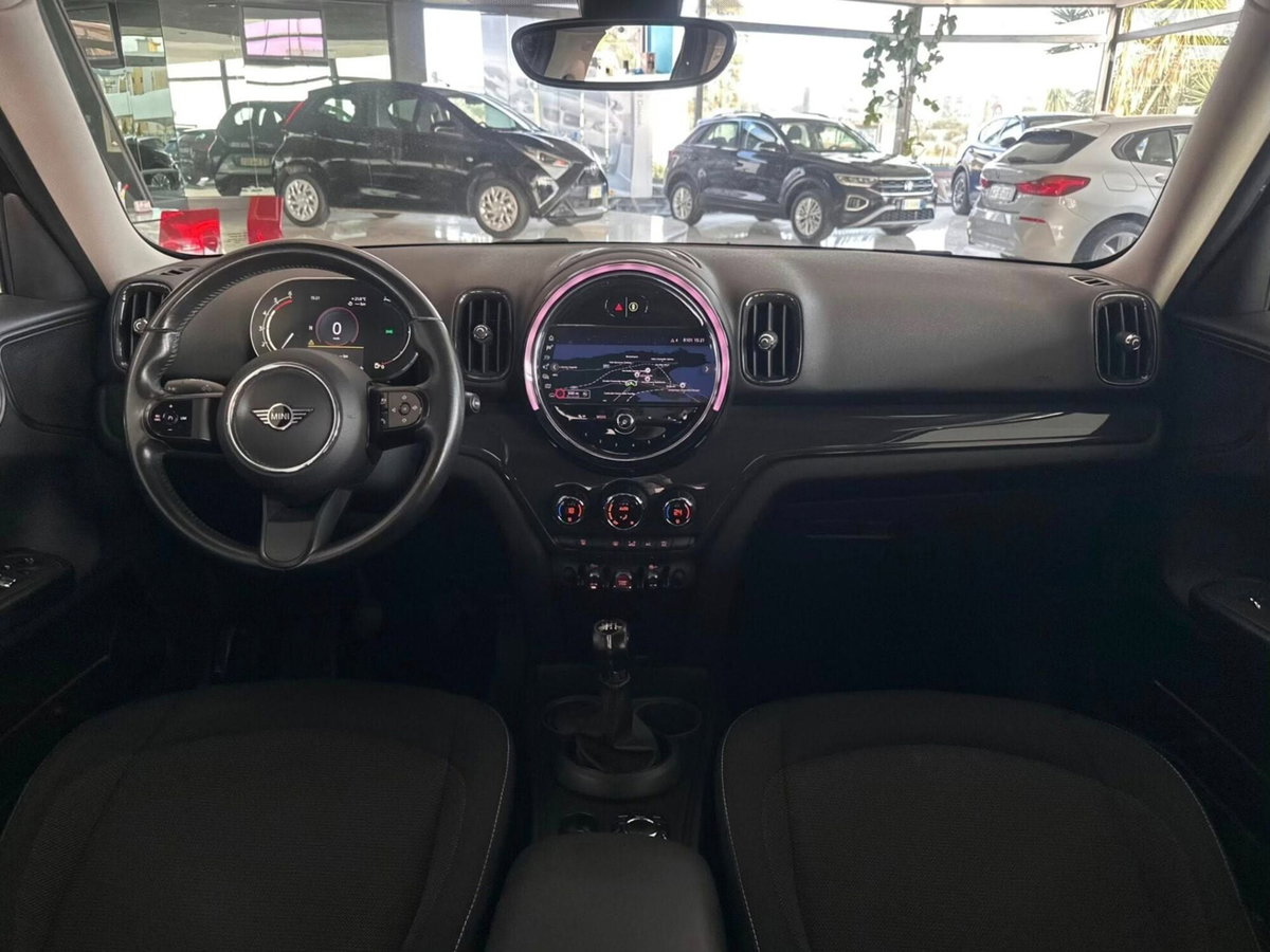 MINI Mini Countryman 2.0 Cooper D Essential Countryman (5)