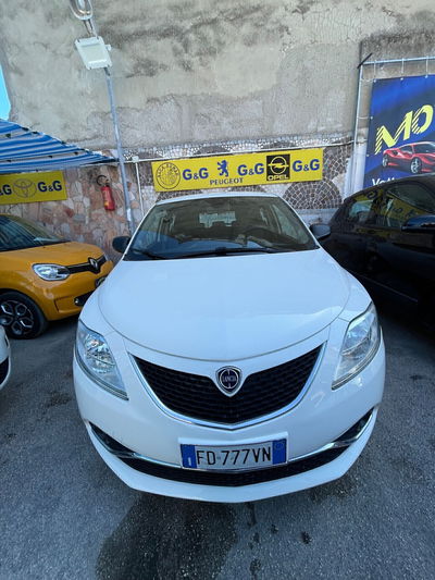 Lancia Ypsilon 1.2 69 CV 5 porte Gold usata