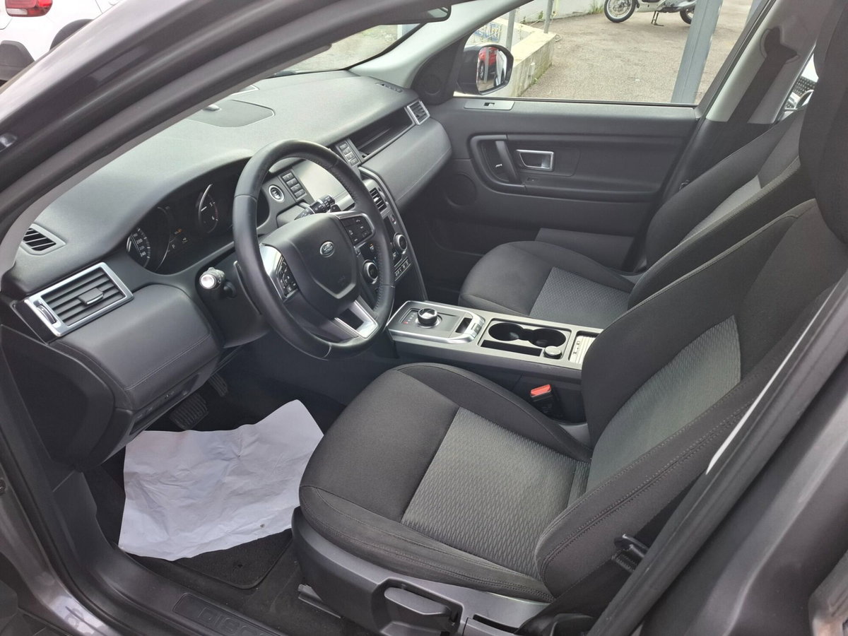 Land Rover Discovery Sport 2.0 TD4 150 CV SE (7)