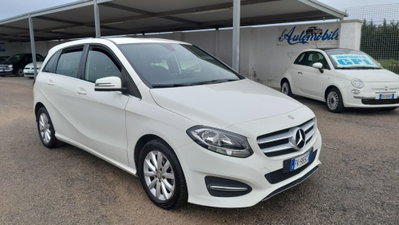 Mercedes-Benz Classe B 180 d Premium (3)