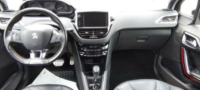 Peugeot 208 Turbo 110 EAT6 S&S 5 porte GT Line (11)