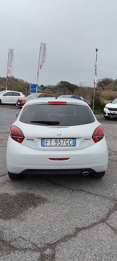 Peugeot 208 Turbo 110 EAT6 S&S 5 porte GT Line (8)