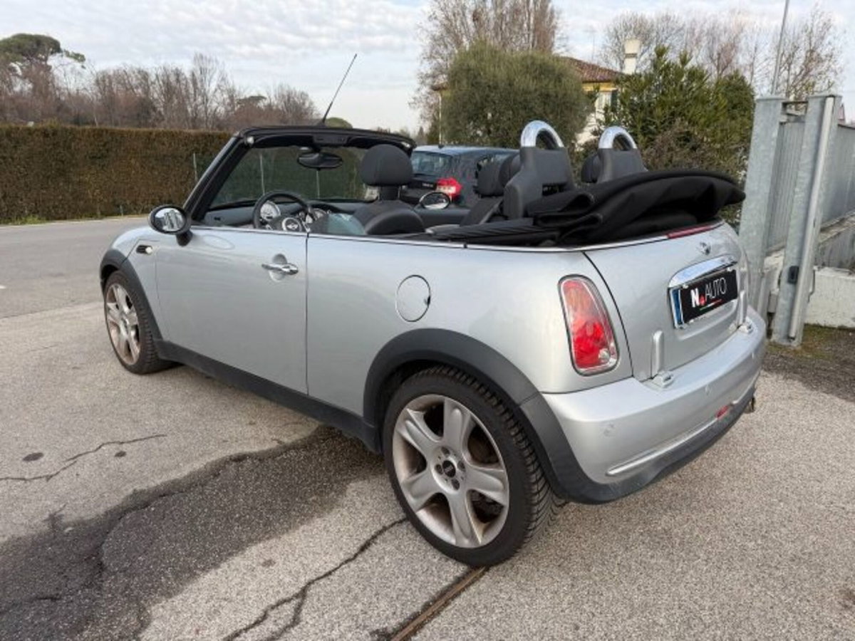 MINI Mini Cabrio 1.6 16V Cooper Chili Cabrio (2)
