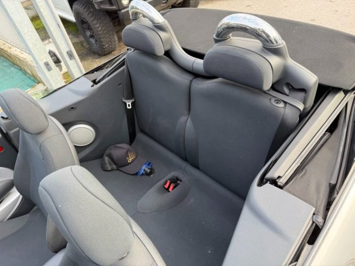 MINI Mini Cabrio 1.6 16V Cooper Chili Cabrio (9)