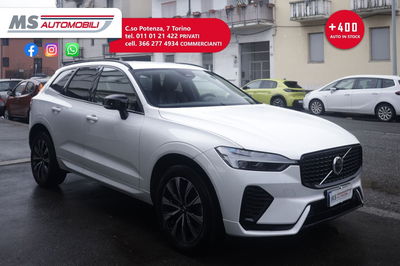 Volvo XC60 B4 (d) AWD automatico Plus Dark usata