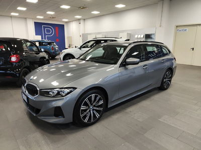 BMW Serie 3 Touring 320d 48V xDrive  Sport usata