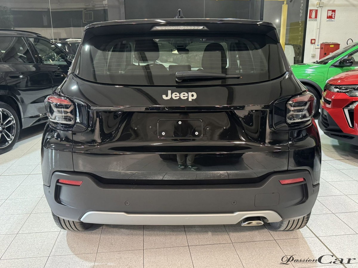 Jeep Avenger 1.2 turbo Altitude fwd 100cv (5)