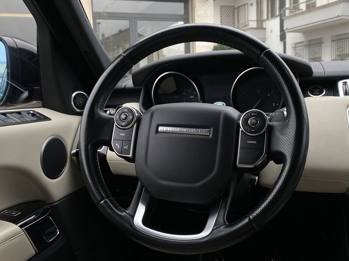 Land Rover Range Rover 3.0 TDV6 HSE (14)