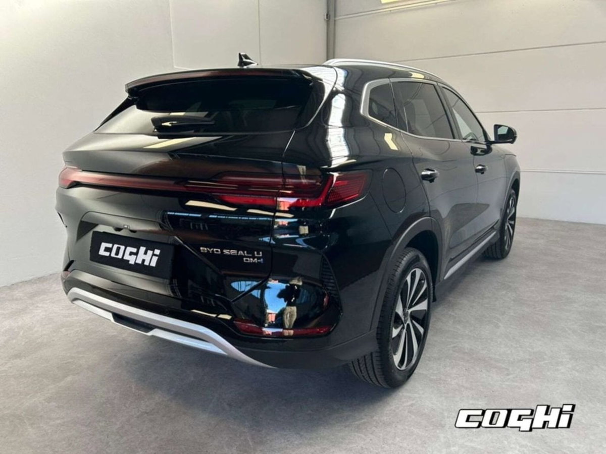 Byd Seal U DM-i 1.5 phev Design awd (4)