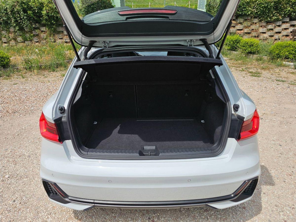 Audi A1 Sportback 30 TFSI S line edition (14)