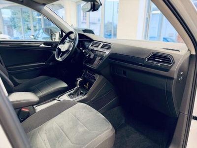 Volkswagen Tiguan Allspace 2.0 tdi Elegance 150cv dsg (12)