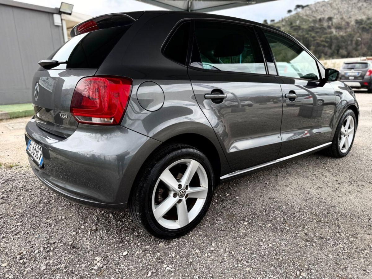 Volkswagen Polo 1.6 TDI 90CV DPF DSG 5 porte Highline (5)