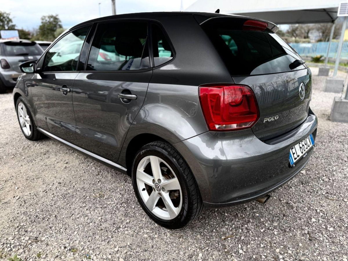 Volkswagen Polo 1.6 TDI 90CV DPF DSG 5 porte Highline (7)