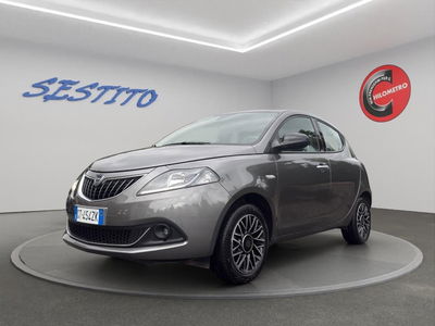 Lancia Ypsilon 1.0 FireFly 5 porte S&S Hybrid Gold Plus usata