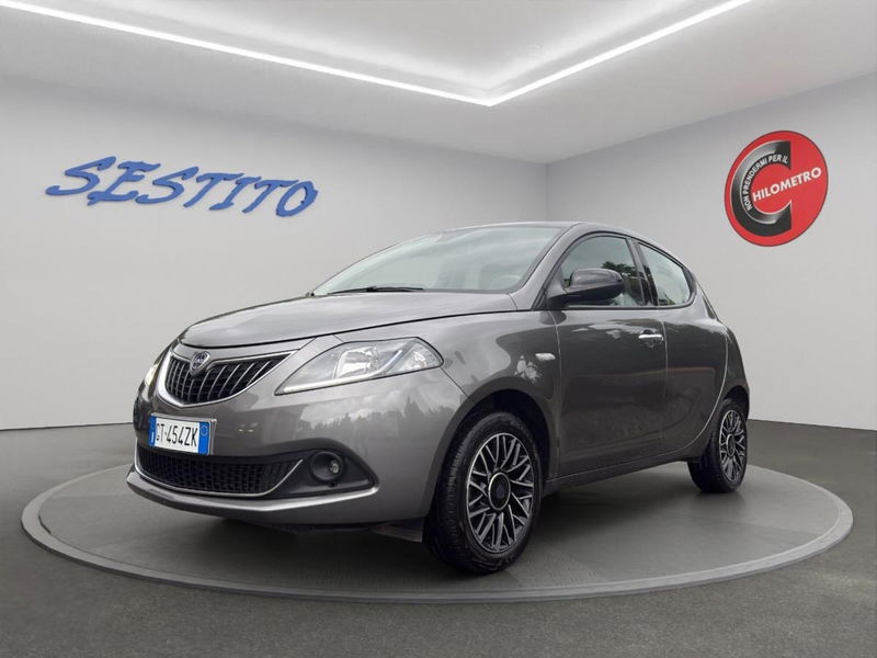 Lancia Ypsilon 1.0 FireFly 5 porte S&S Hybrid Gold Plus