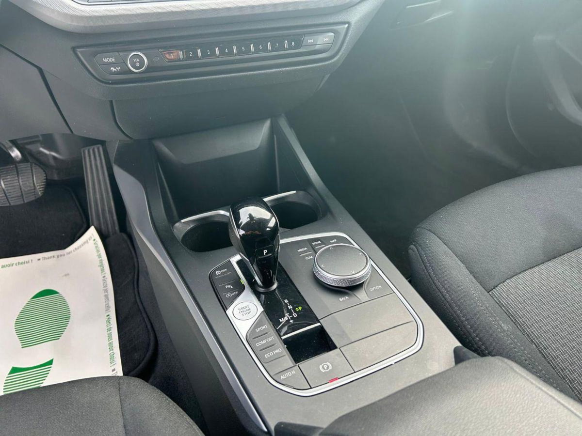 BMW Serie 1 116d Business Advantage (14)
