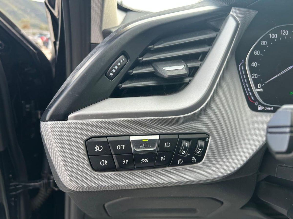 BMW Serie 1 116d Business Advantage (15)