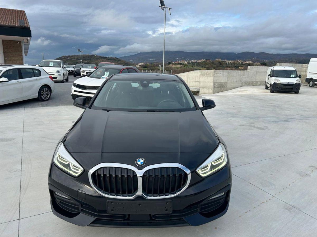BMW Serie 1 116d Business Advantage (2)