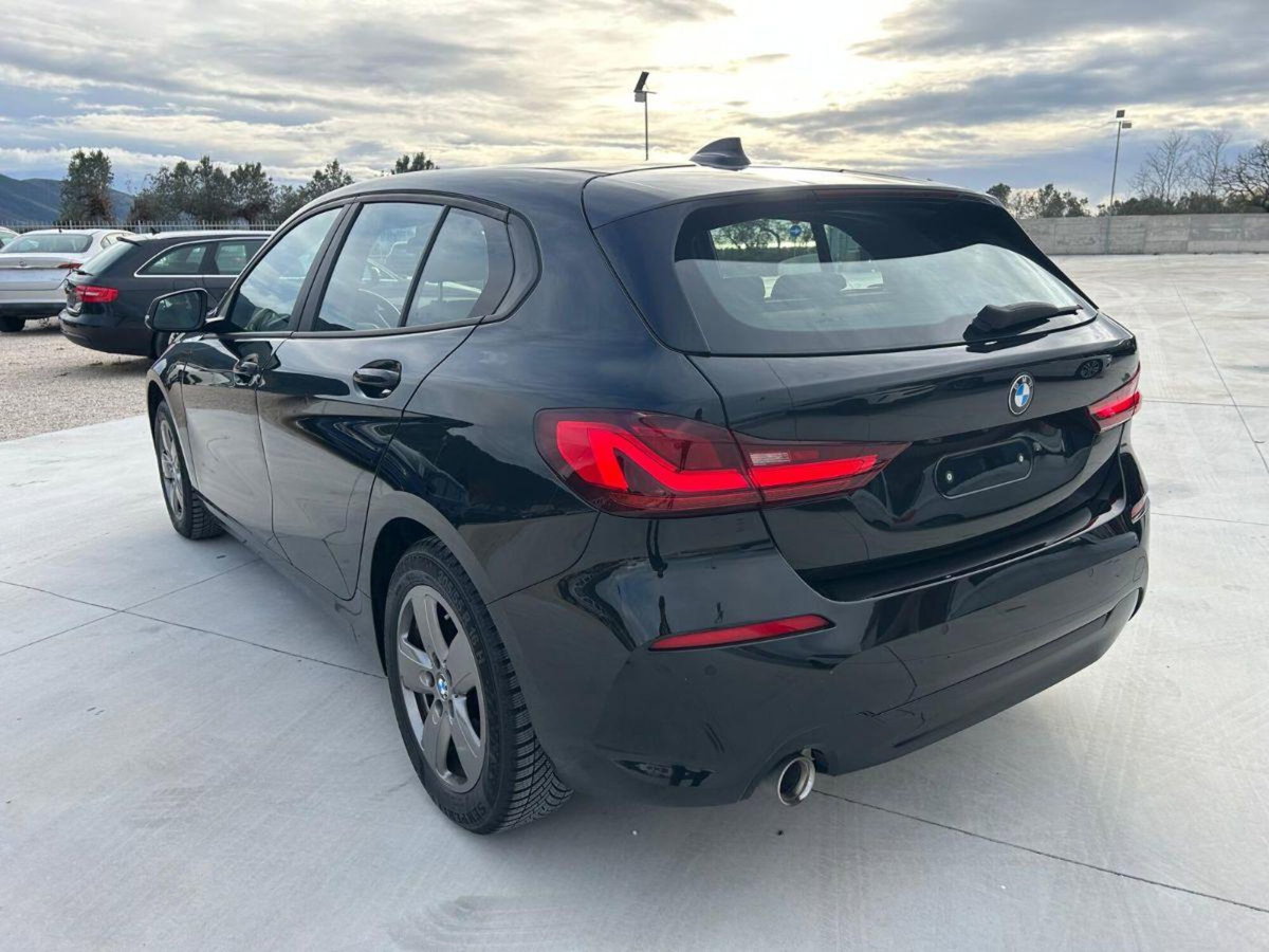 BMW Serie 1 116d Business Advantage (4)