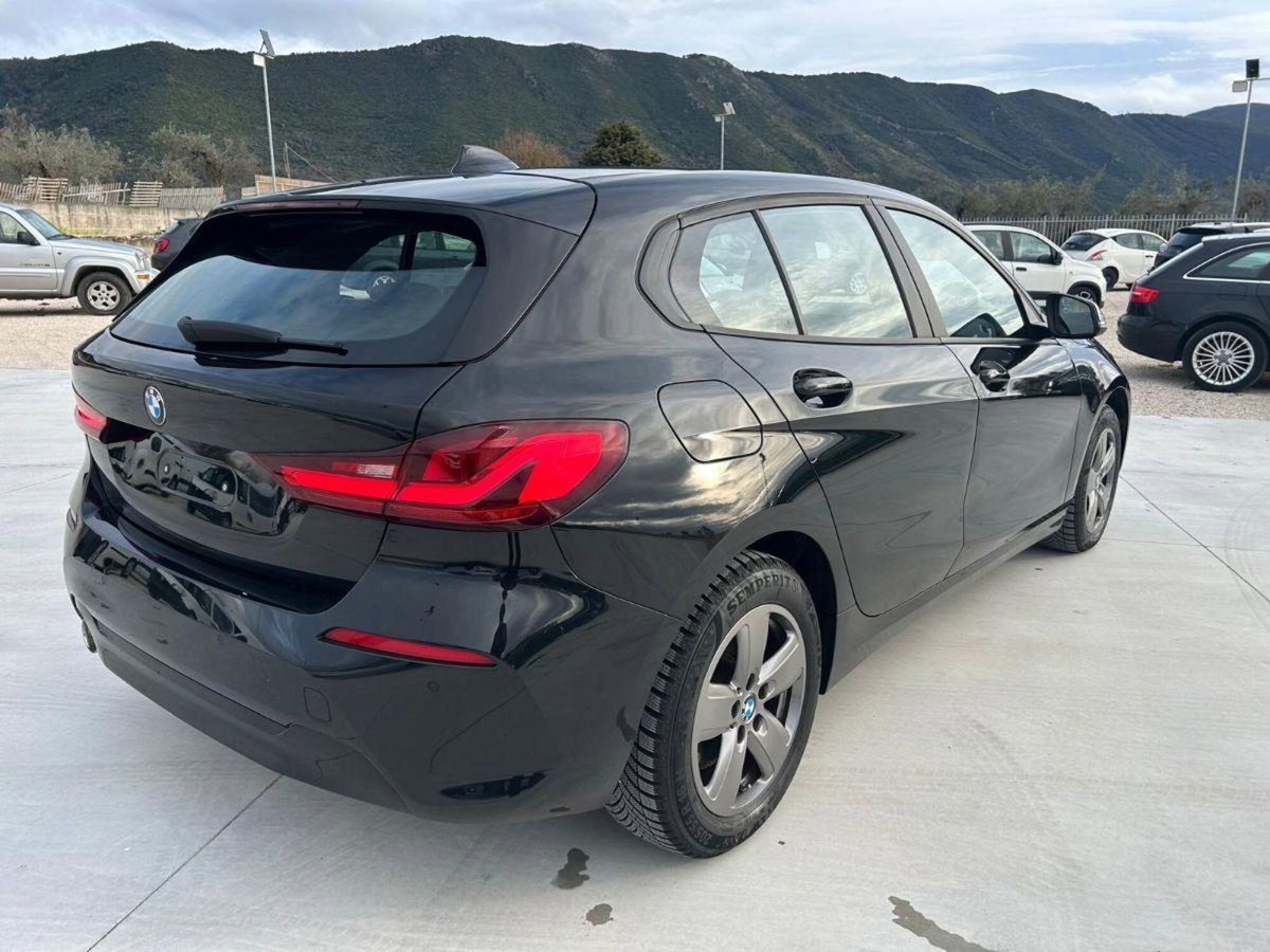 BMW Serie 1 116d Business Advantage (5)