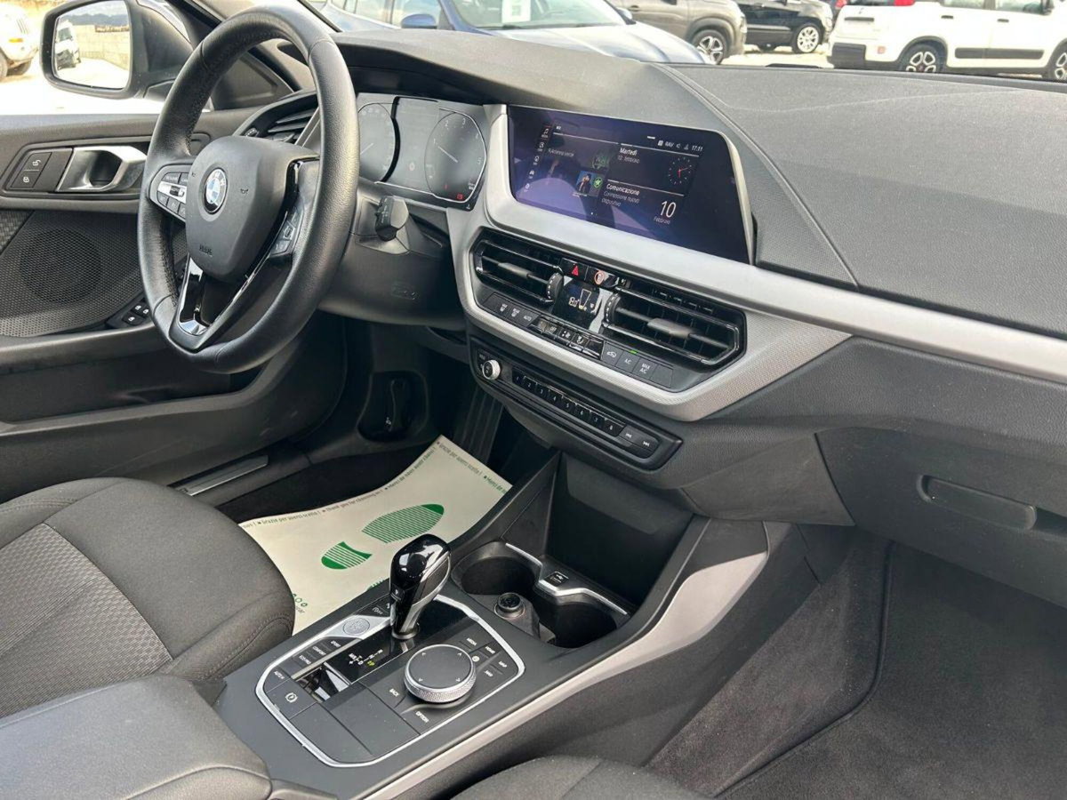 BMW Serie 1 116d Business Advantage (8)