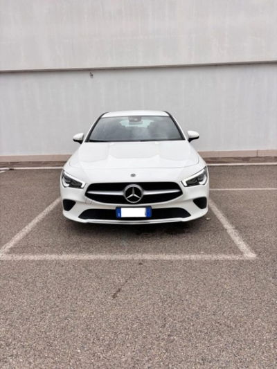 Mercedes-Benz CLA Shooting Brake 200 Automatic Shooting Brake Executive usata