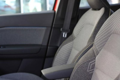 Renault Captur 1.0 eco-g Techno 100cv (17)