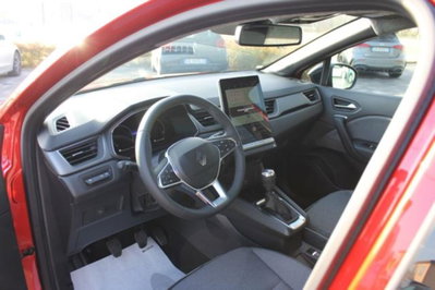 Renault Captur 1.0 eco-g Techno 100cv (7)