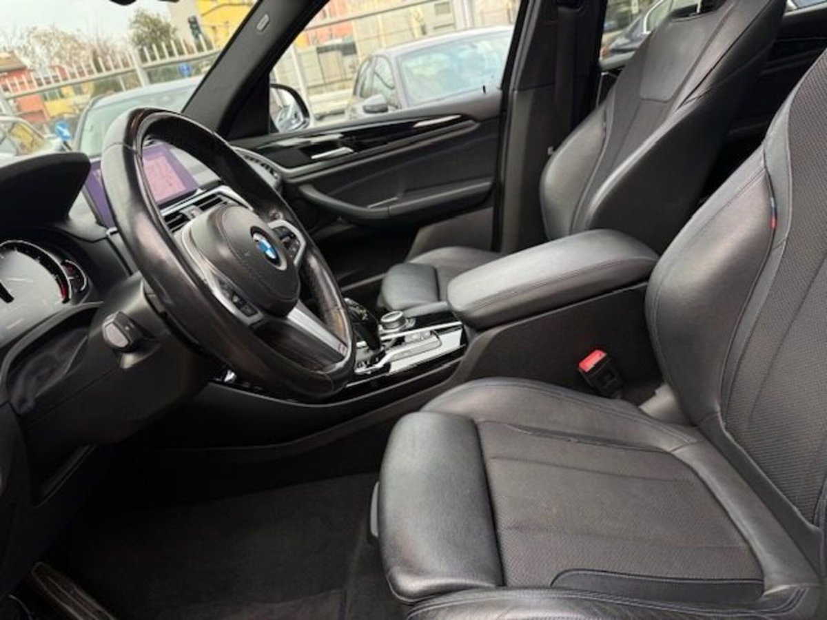 BMW X3 xDrive30d 249CV 48V Msport (14)