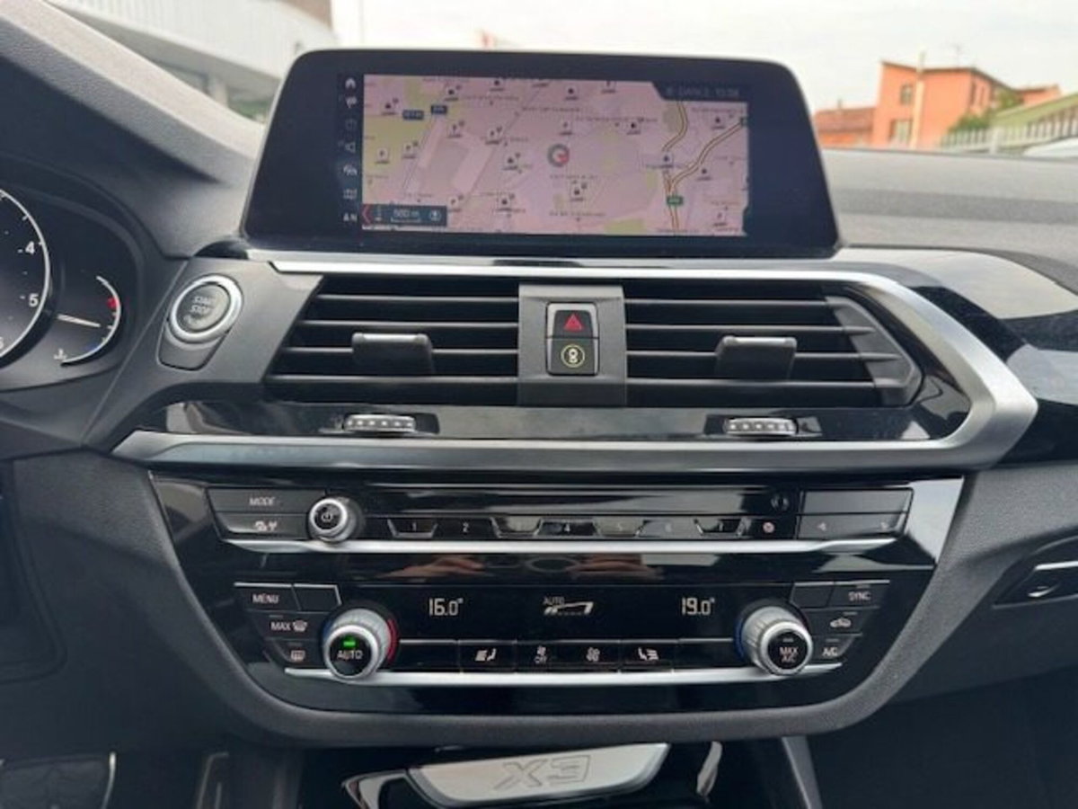 BMW X3 xDrive30d 249CV 48V Msport (16)