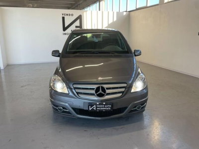 Mercedes-Benz Classe B 200 CDI Chrome (2)