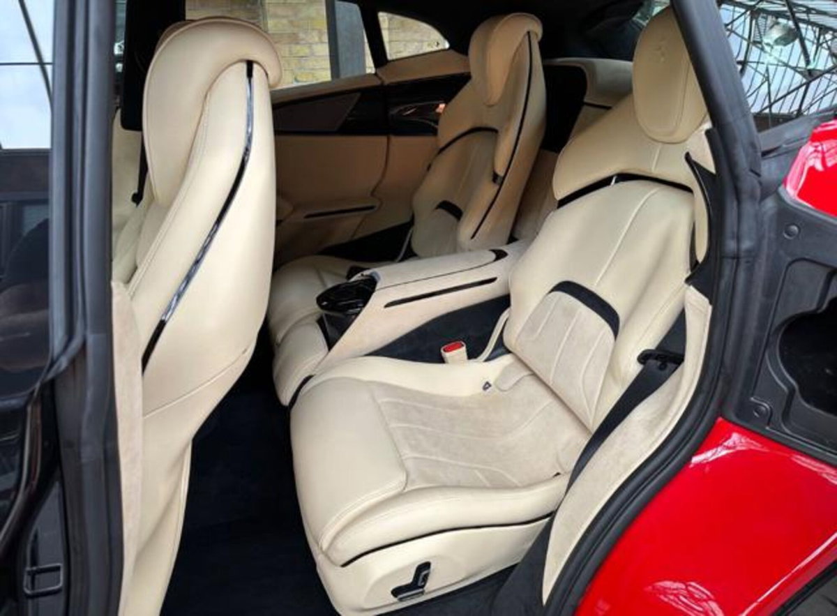 Ferrari Purosangue 6.5 (10)
