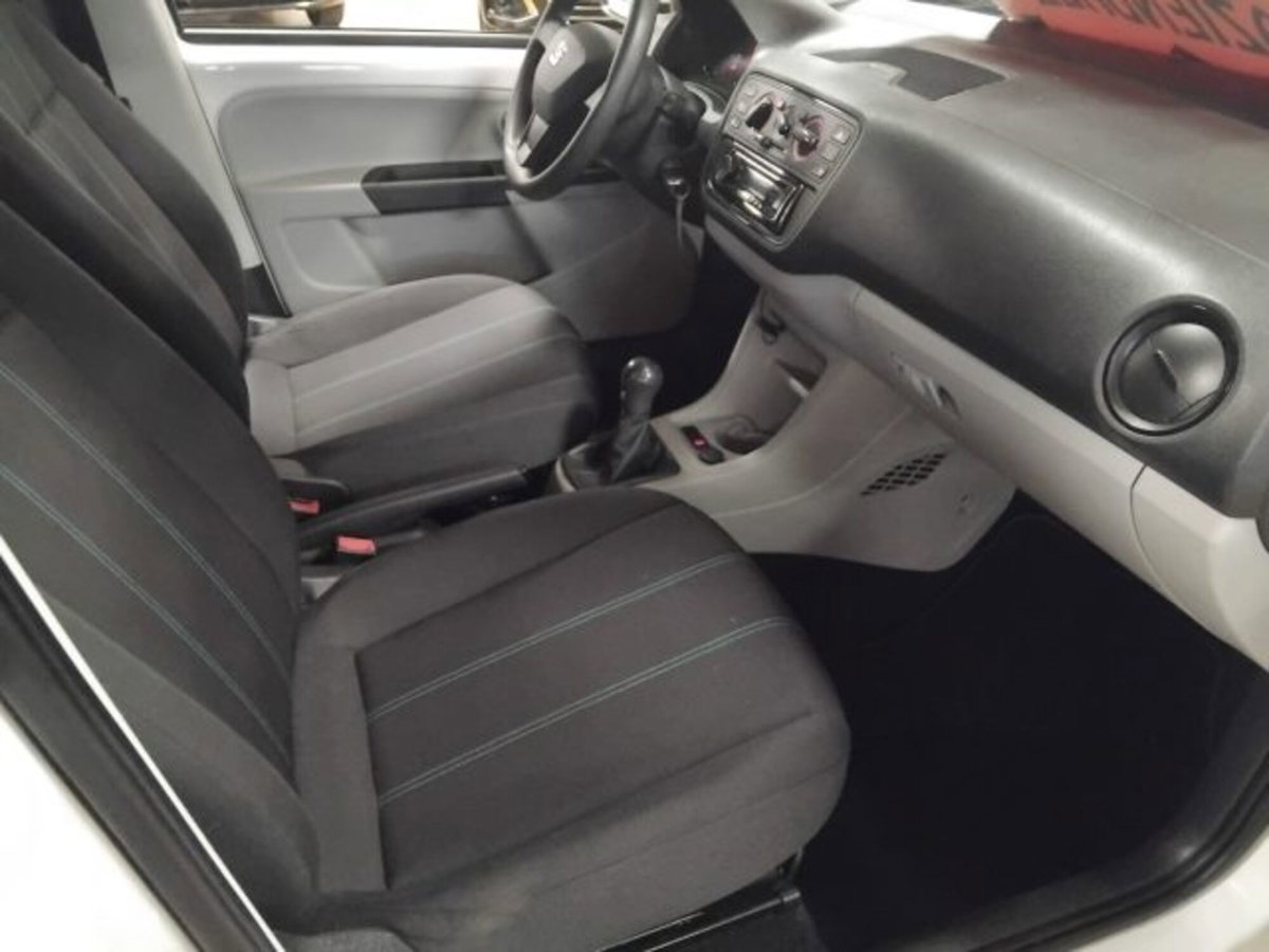 SEAT Mii 1.0 75 CV 5 porte Style (12)