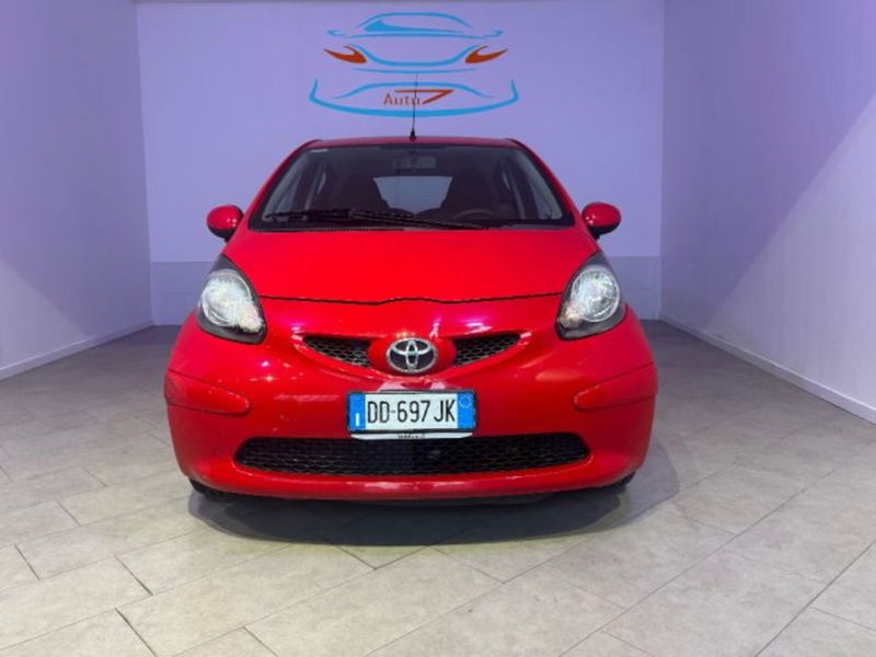 Toyota Aygo 1.0 12V VVT-i 5 porte Sol