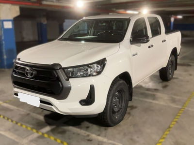 Toyota Hilux 2.D-4D 4WD porte Double Cab Comfort