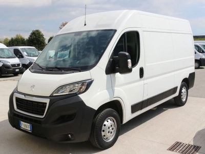 Peugeot Boxer Furgone 335 L2H2 2.2 bluehdi 140cv S&S vetrato usato