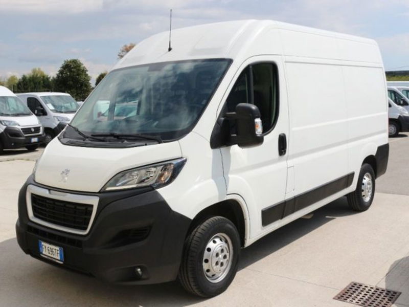 Peugeot Boxer Furgone 335 L2H2 2.2 bluehdi 140cv S&S vetrato