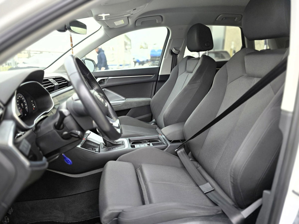 Audi Q3 Sportback 35 TDI quattro S tronic S line edition (15)
