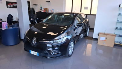 Renault Clio TCe 12V 90 CV GPL 5 porte Duel2 usata