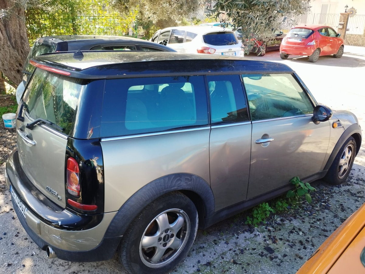 MINI Mini Clubman 1.6 16V Cooper D Clubman (6)