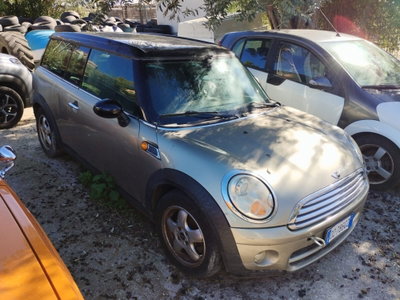MINI Mini Clubman 1.6 16V Cooper D Clubman (8)