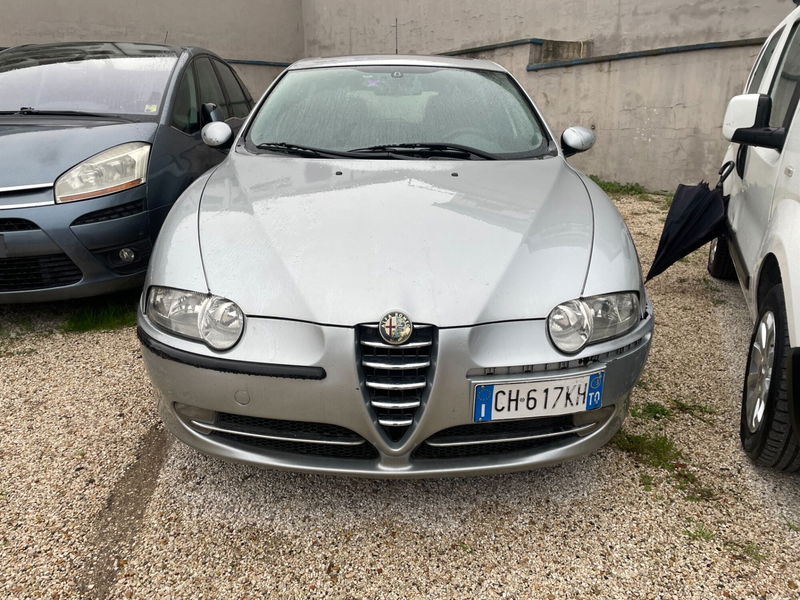 Alfa Romeo 147 1.9 JTD 16V cat 5 porte Distinctive